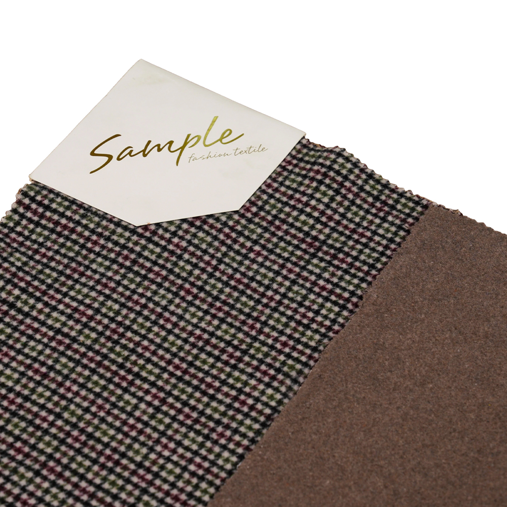 20 % vlna, 70 % polyester, 10 % ostatní vlákno, 800 G/M, barevná kontrola, oboustranná sametová tkanina, ML-4400-3