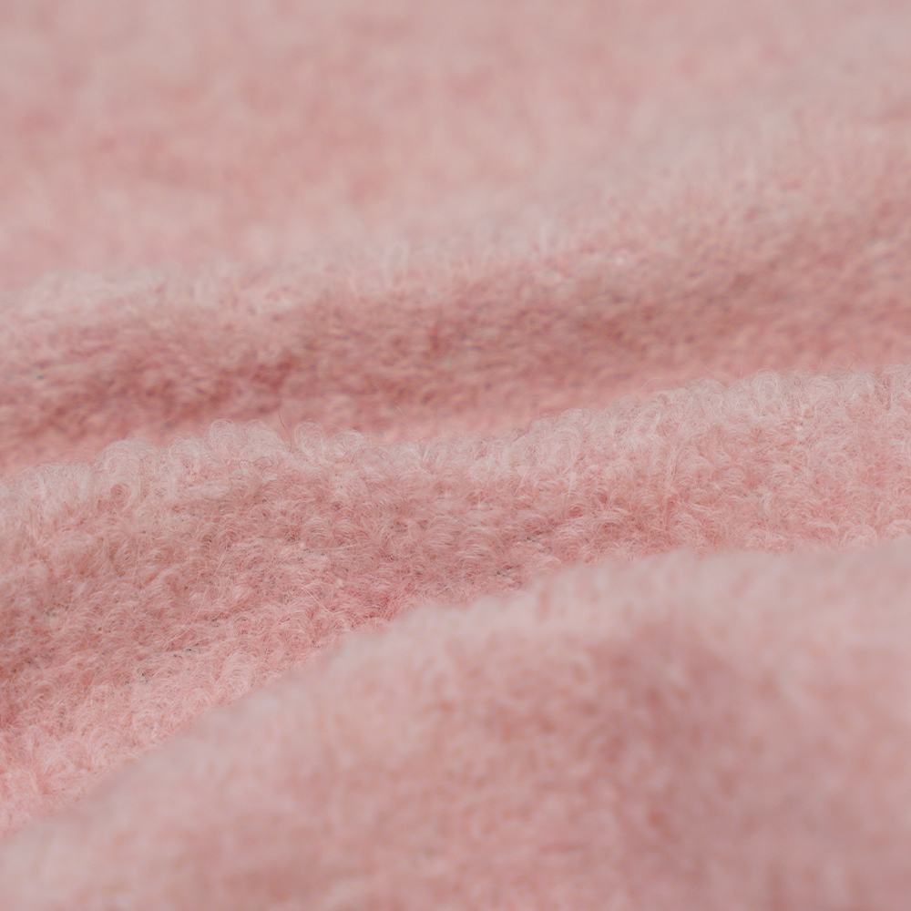 40 % Vlna, 60 % Polyester, 700-740 G/M, Růžová a Bílá, Vlněná smyčka z malých ryb, ML-26-X082022